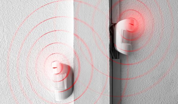 Detectores de movimiento vs. Sensores de ventana – ¿Cuál es la diferencia?