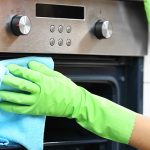 limpiar un horno - cada cuanto tiempo hay que hacerlo