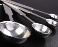 15 utensilios de cocina imprescindibles para medir que todo cocinero necesita